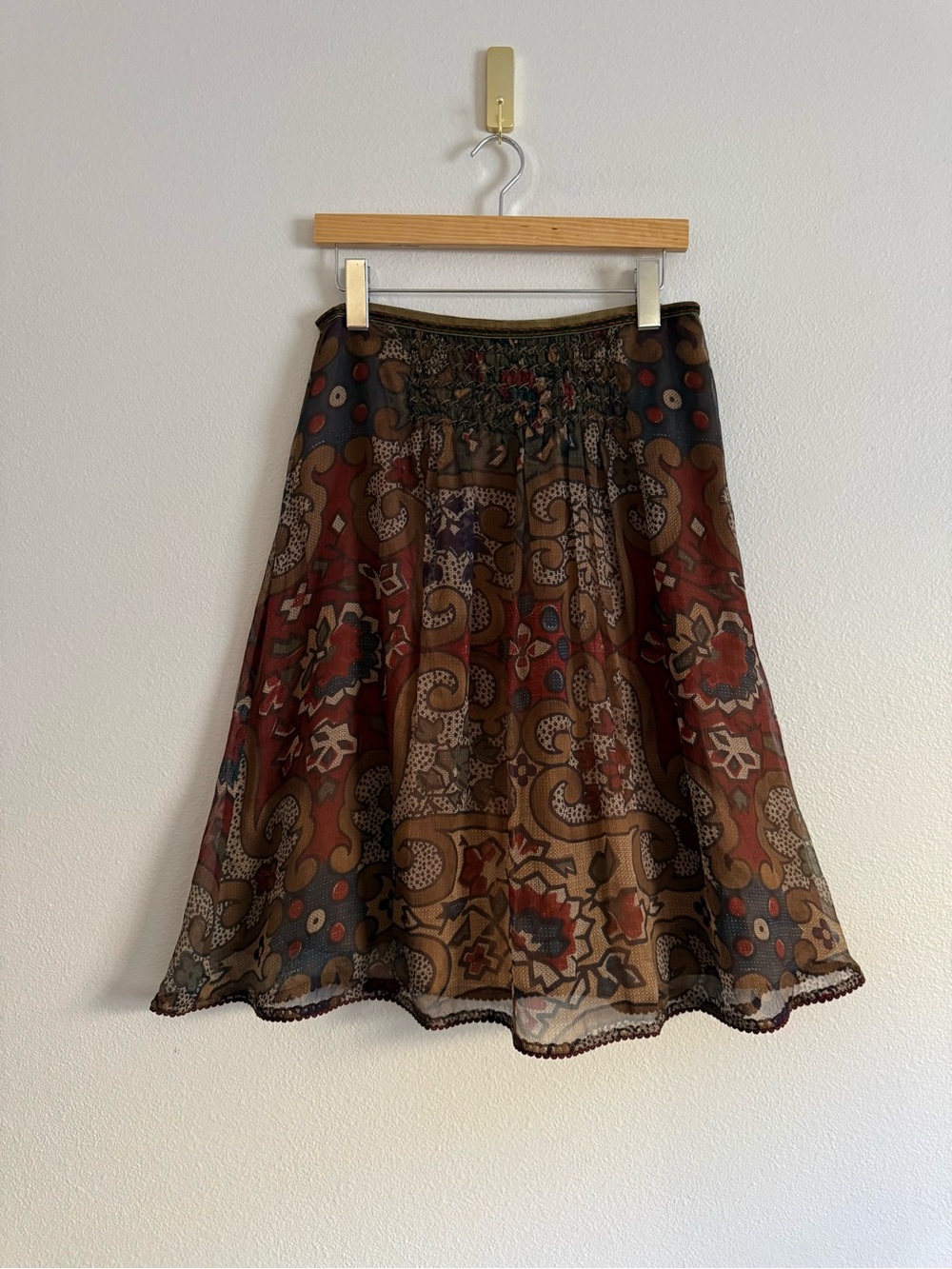 Peruvian Connection silk floral A line skirt Sz 6
Dark floral‎ whimsy